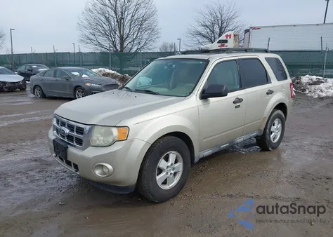2010 Ford Escape Xlt from USA, damaged, VIN 1FMCU0D71AKA95355